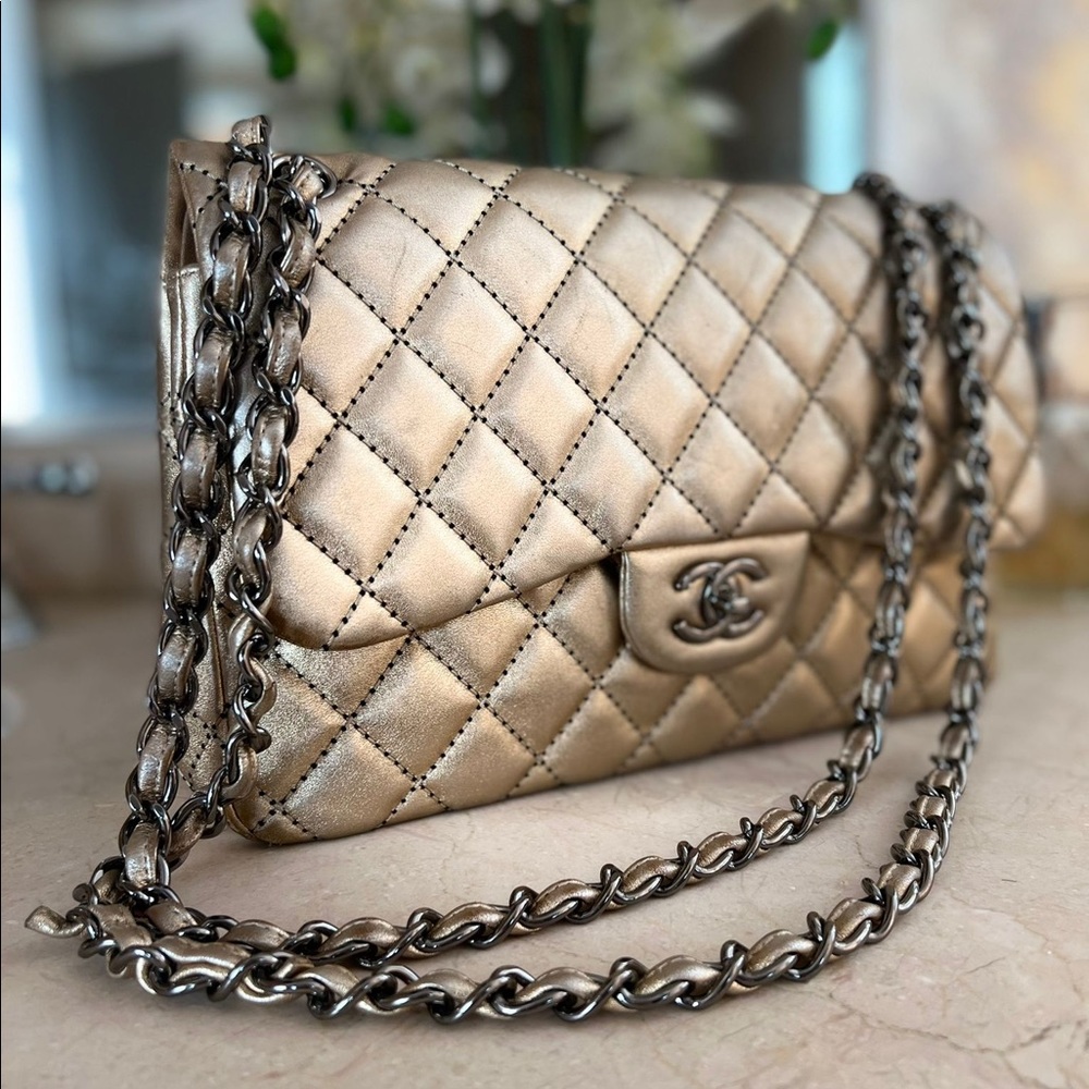 CHANEL Bag Limited Edition